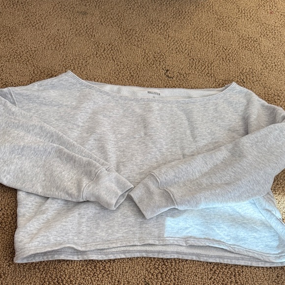 Hollister Tops - Hollister Women's Heather Gray Off-the-Shoulder Cropped Sweatshirt